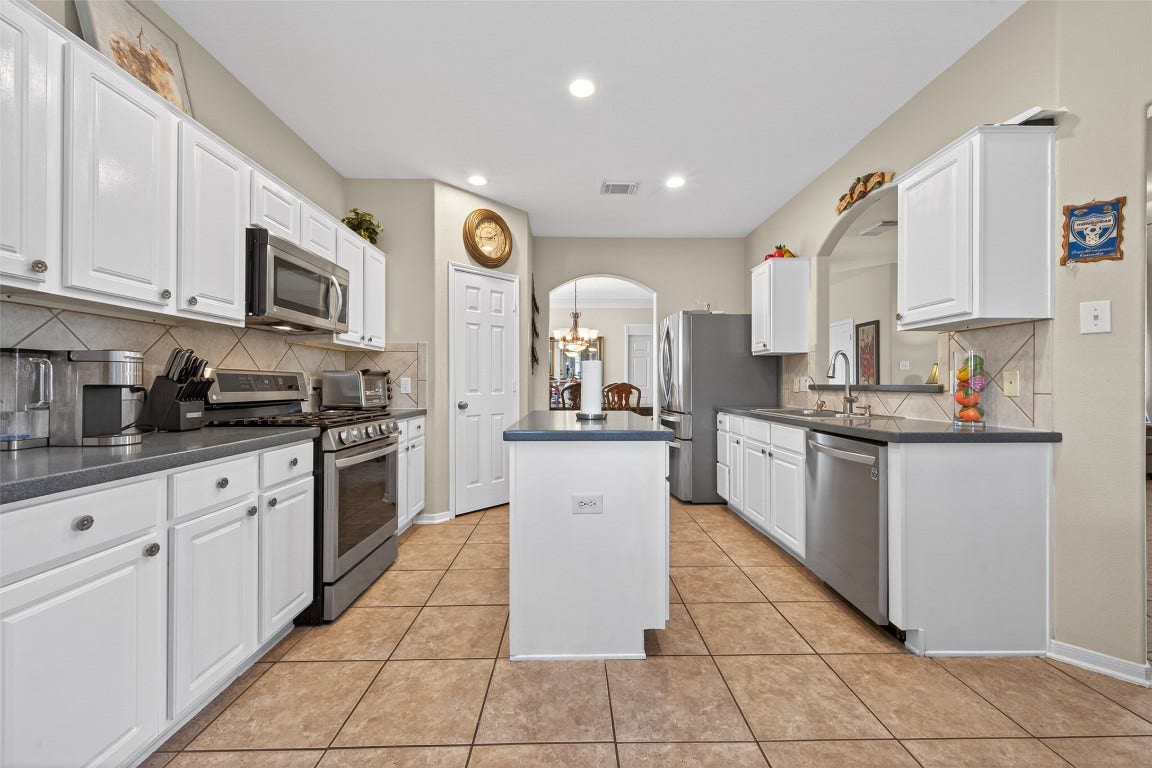 18206 Noble Forest Drive, Humble, TX 77346 18206 Noble Forest Drive, Humble, TX 77346