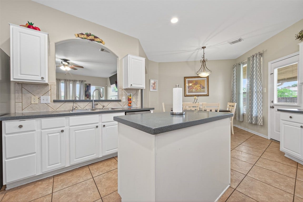 18206 Noble Forest Drive, Humble, TX 77346 18206 Noble Forest Drive, Humble, TX 77346
