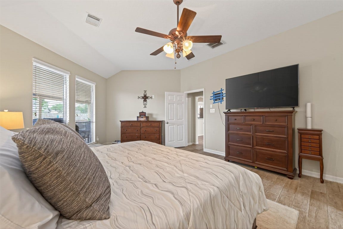 18206 Noble Forest Drive, Humble, TX 77346 18206 Noble Forest Drive, Humble, TX 77346