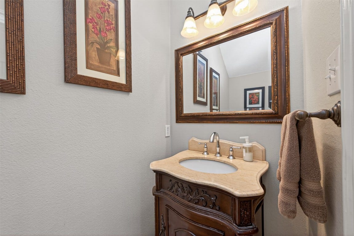 18206 Noble Forest Drive, Humble, TX 77346 18206 Noble Forest Drive, Humble, TX 77346