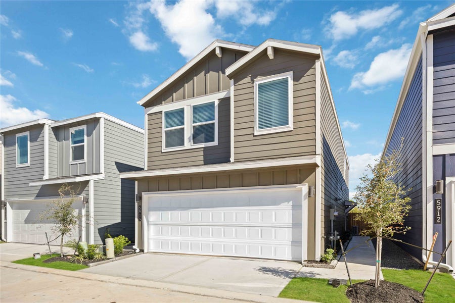 Property photo for 5926 Manning Oaks Street, Houston, TX