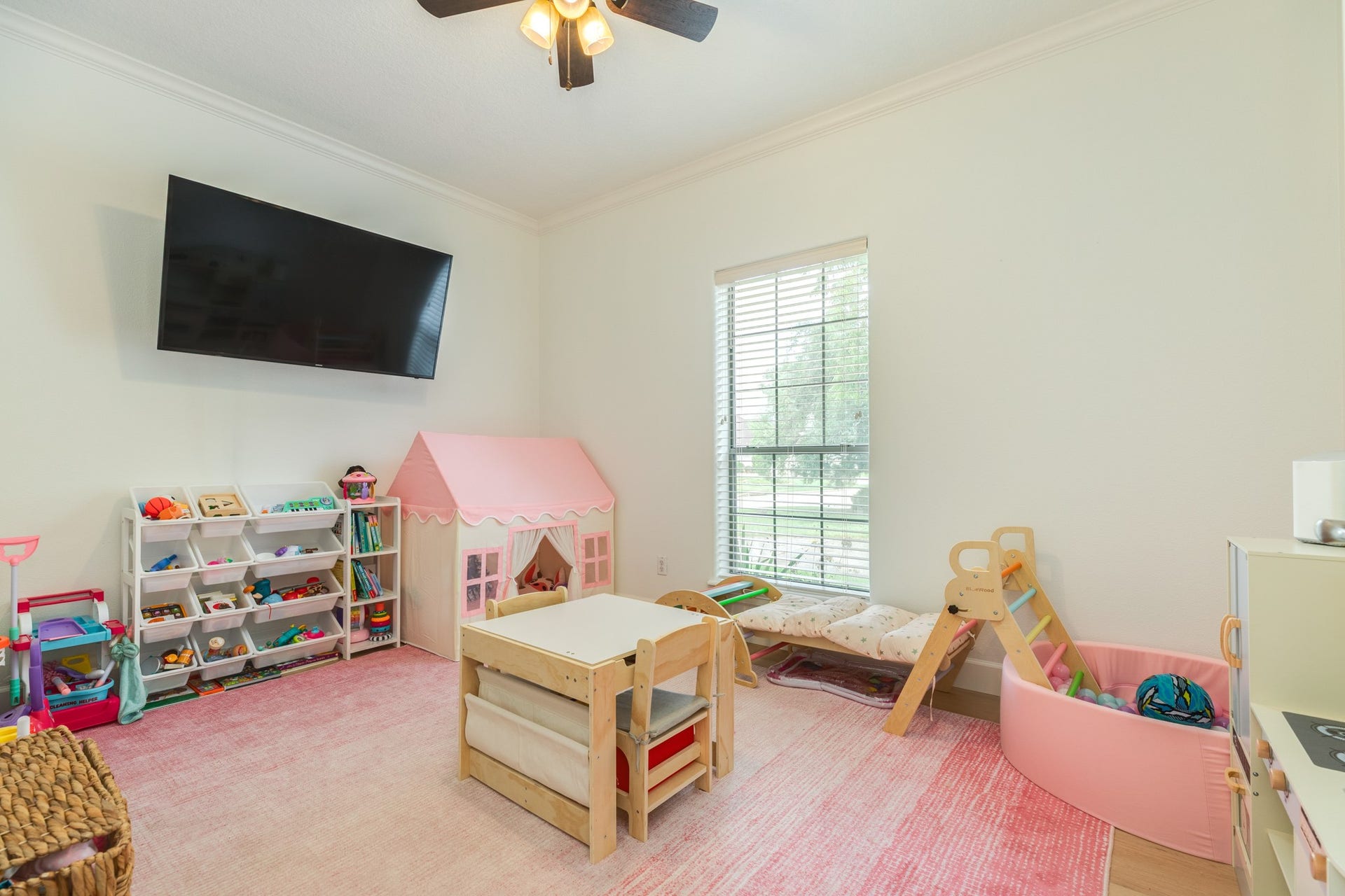 52 English Oak Court, Lake Jackson, TX 77566 52 English Oak Court, Lake Jackson, TX 77566