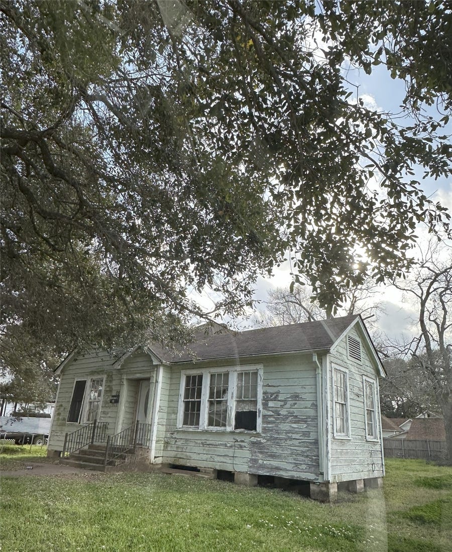 Property photo for 1108 Macarthur Street, Rosenberg, TX
