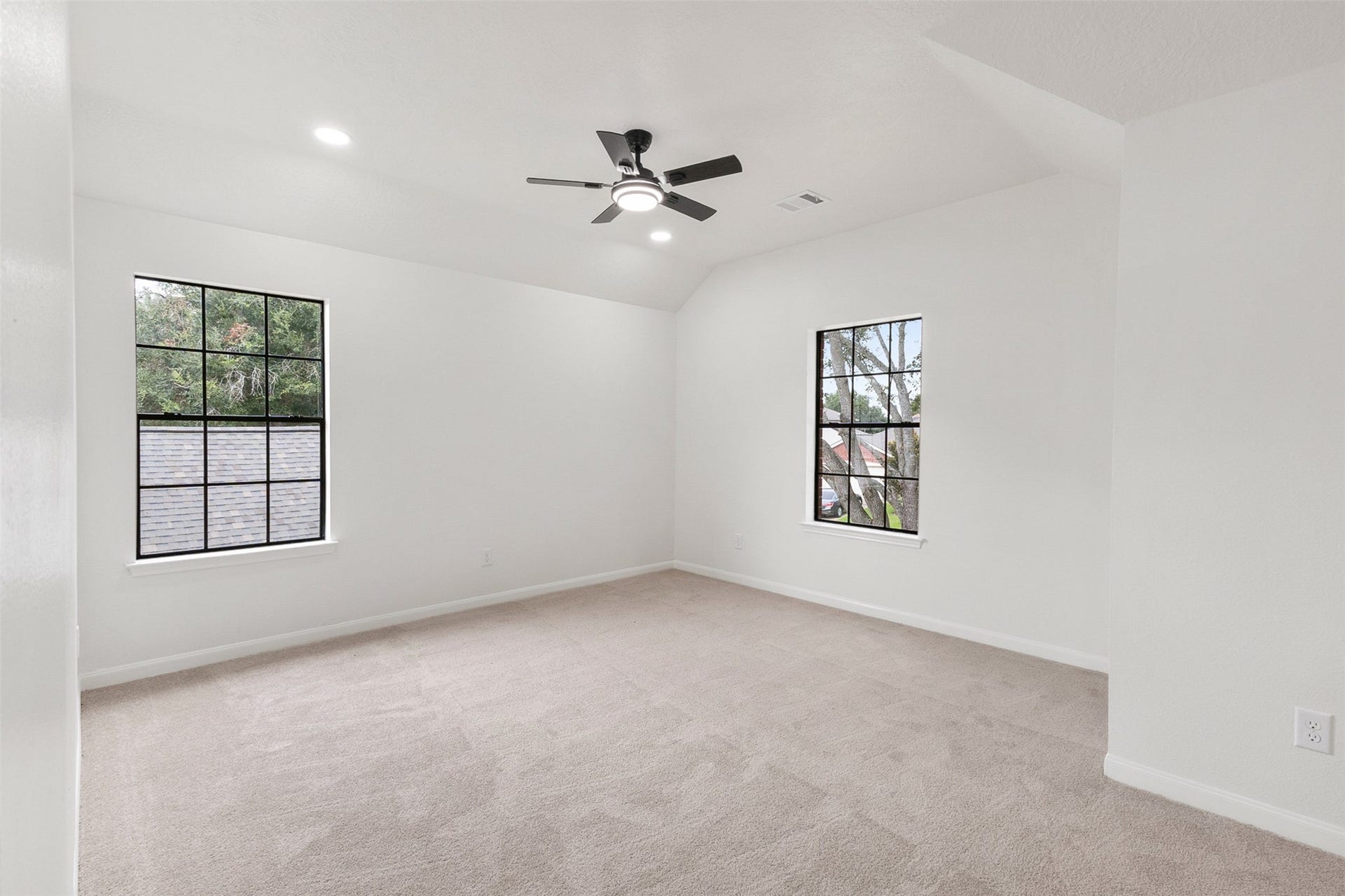 2522 Willow Springs Lane, Sugar Land, TX 77479