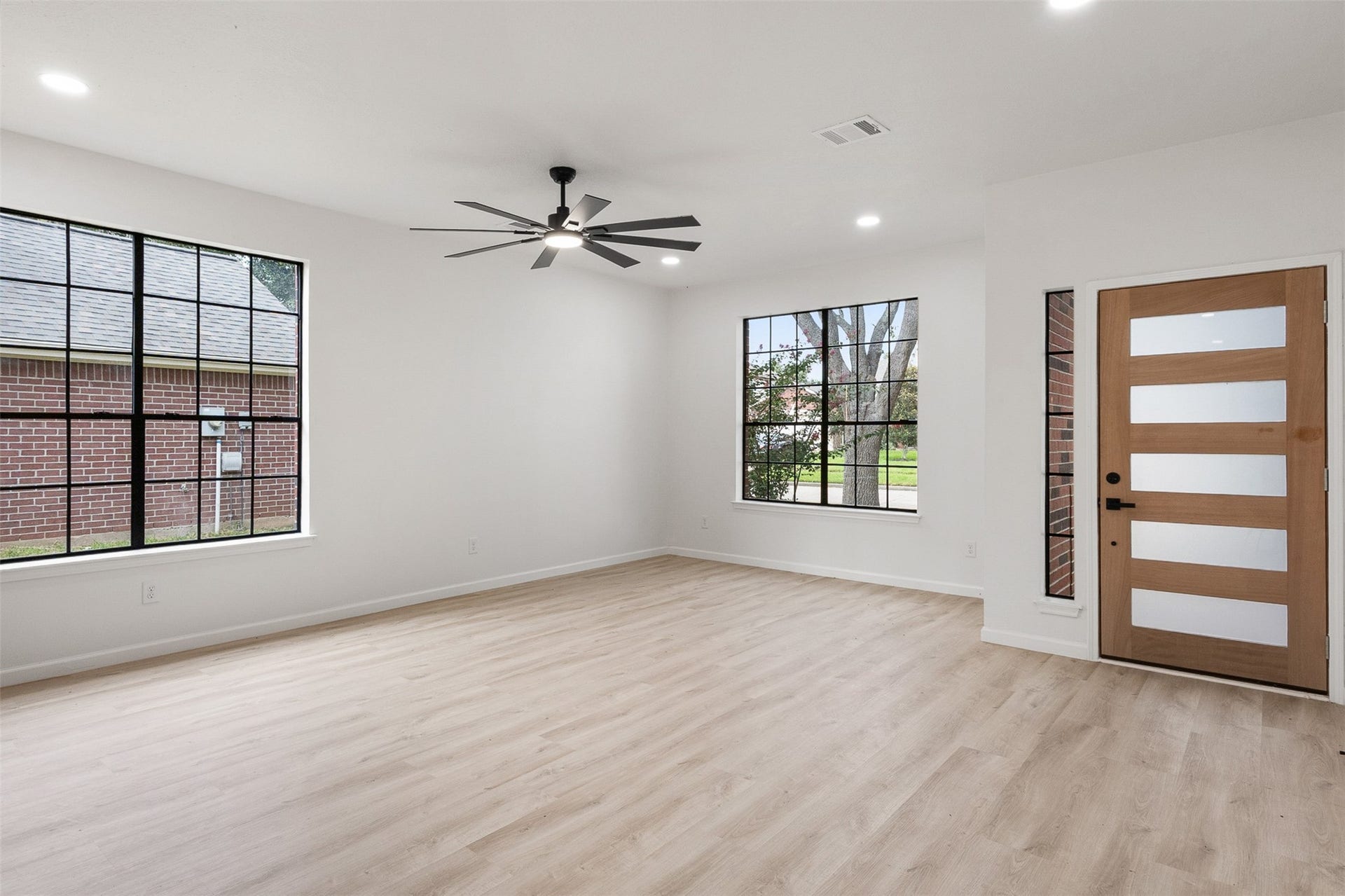 2522 Willow Springs Lane, Sugar Land, TX 77479