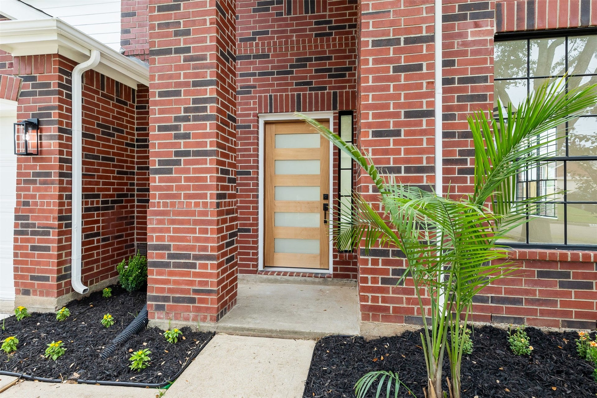 2522 Willow Springs Lane, Sugar Land, TX 77479