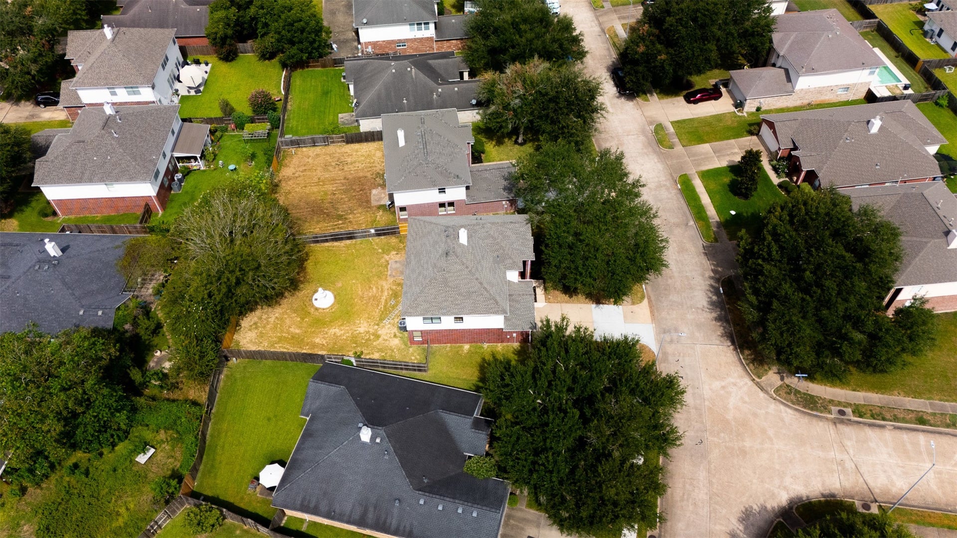 2522 Willow Springs Lane, Sugar Land, TX 77479
