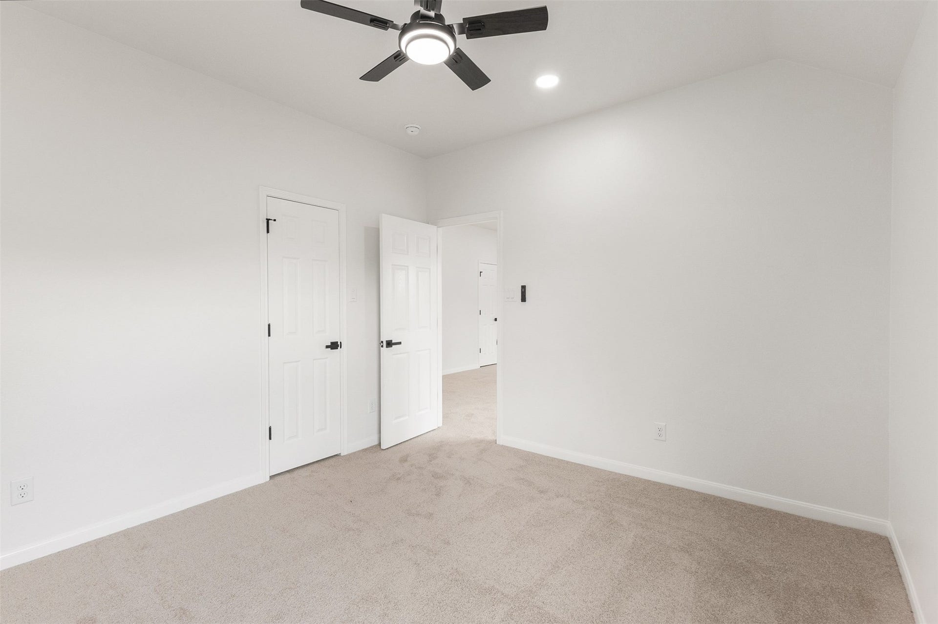 2522 Willow Springs Lane, Sugar Land, TX 77479