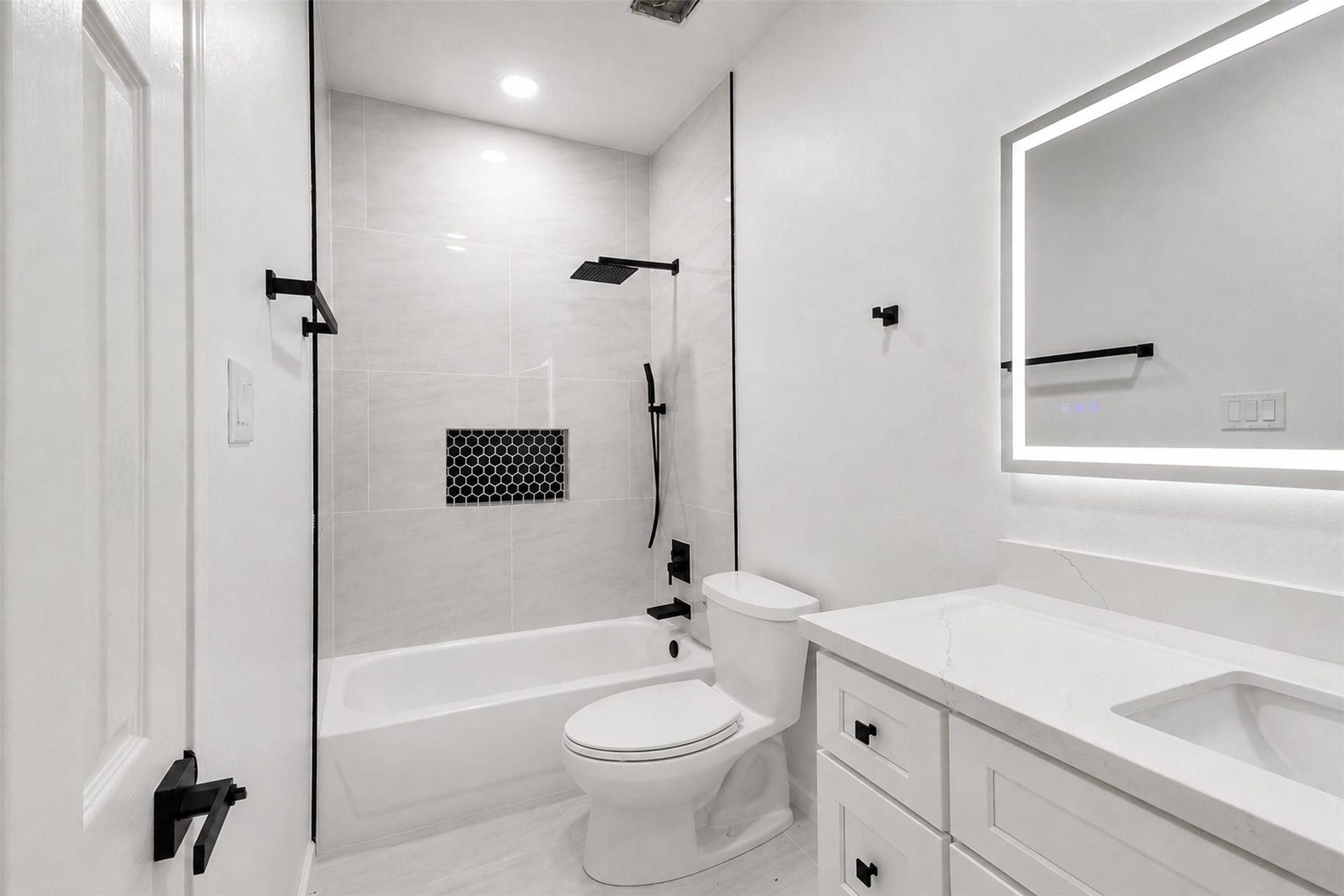2522 Willow Springs Lane, Sugar Land, TX 77479