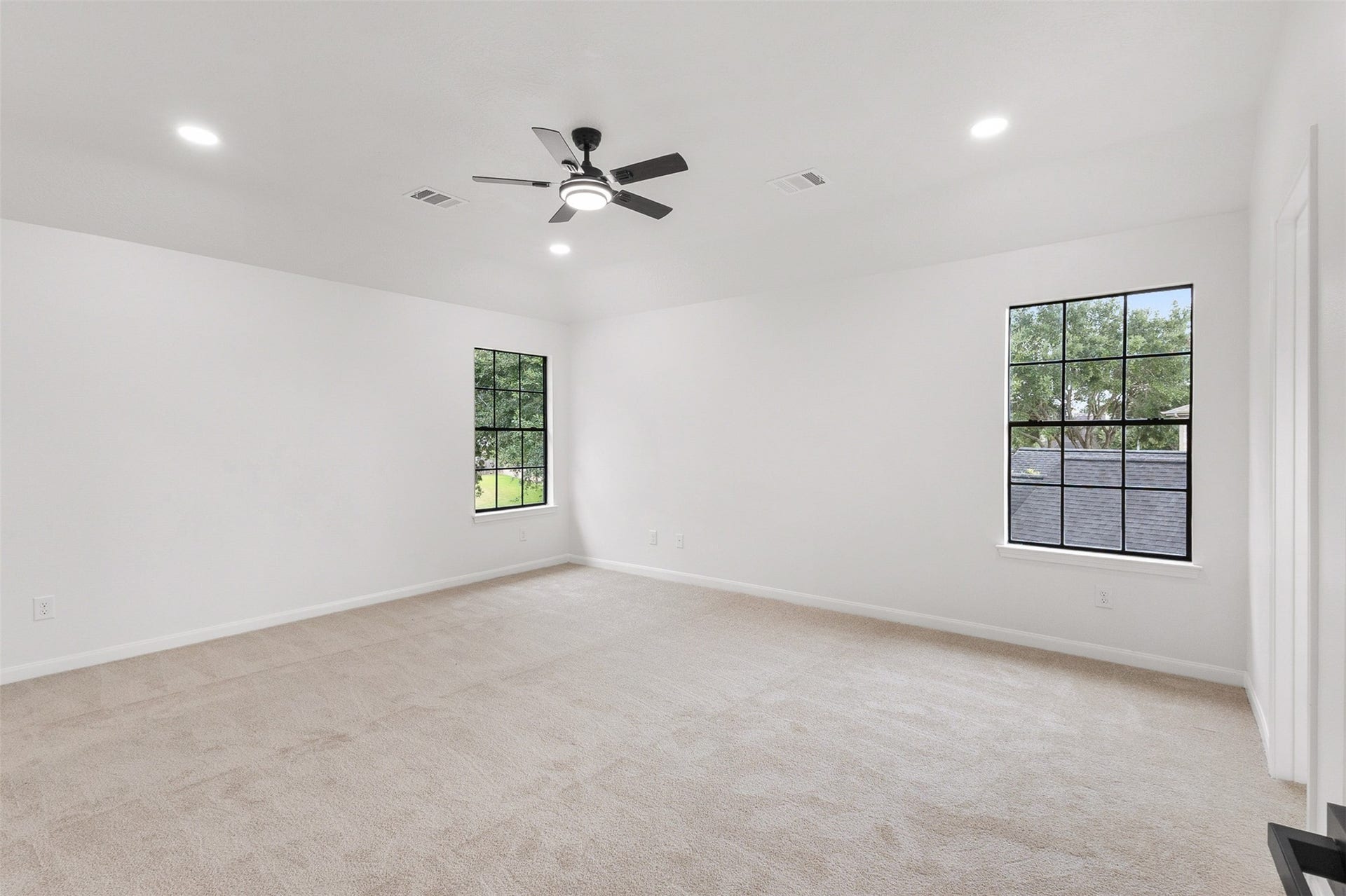 2522 Willow Springs Lane, Sugar Land, TX 77479