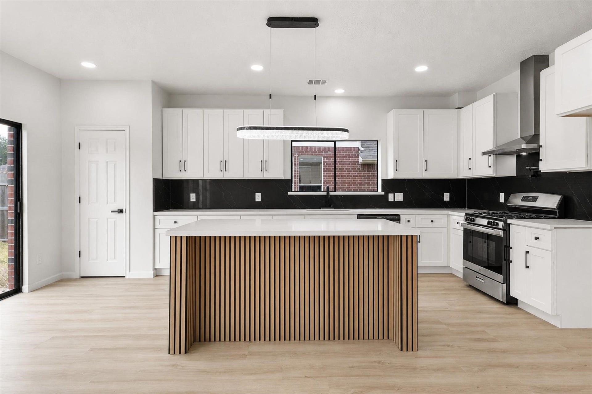 2522 Willow Springs Lane, Sugar Land, TX 77479