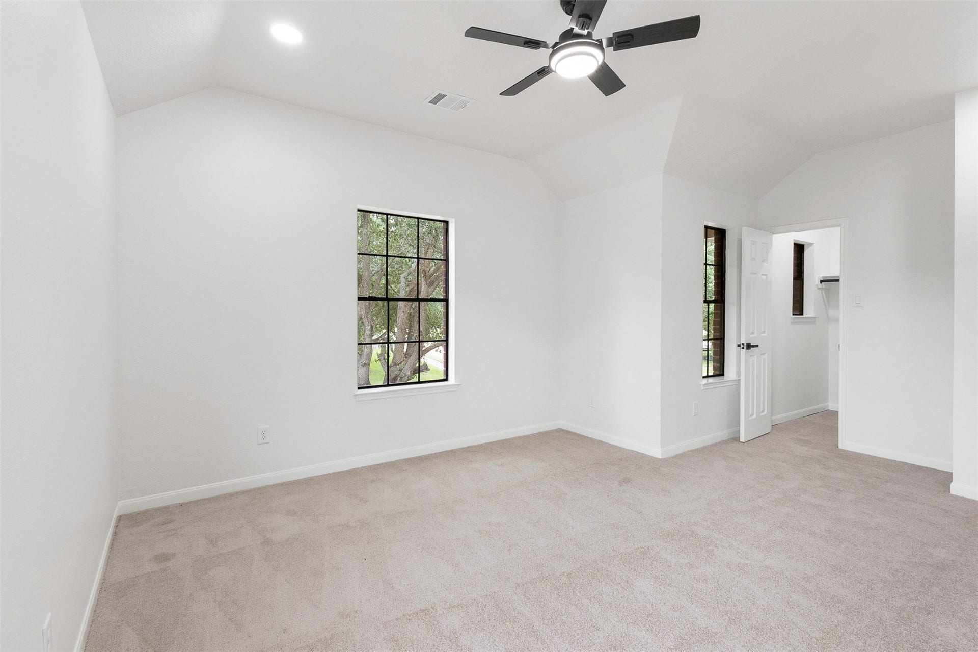 2522 Willow Springs Lane, Sugar Land, TX 77479