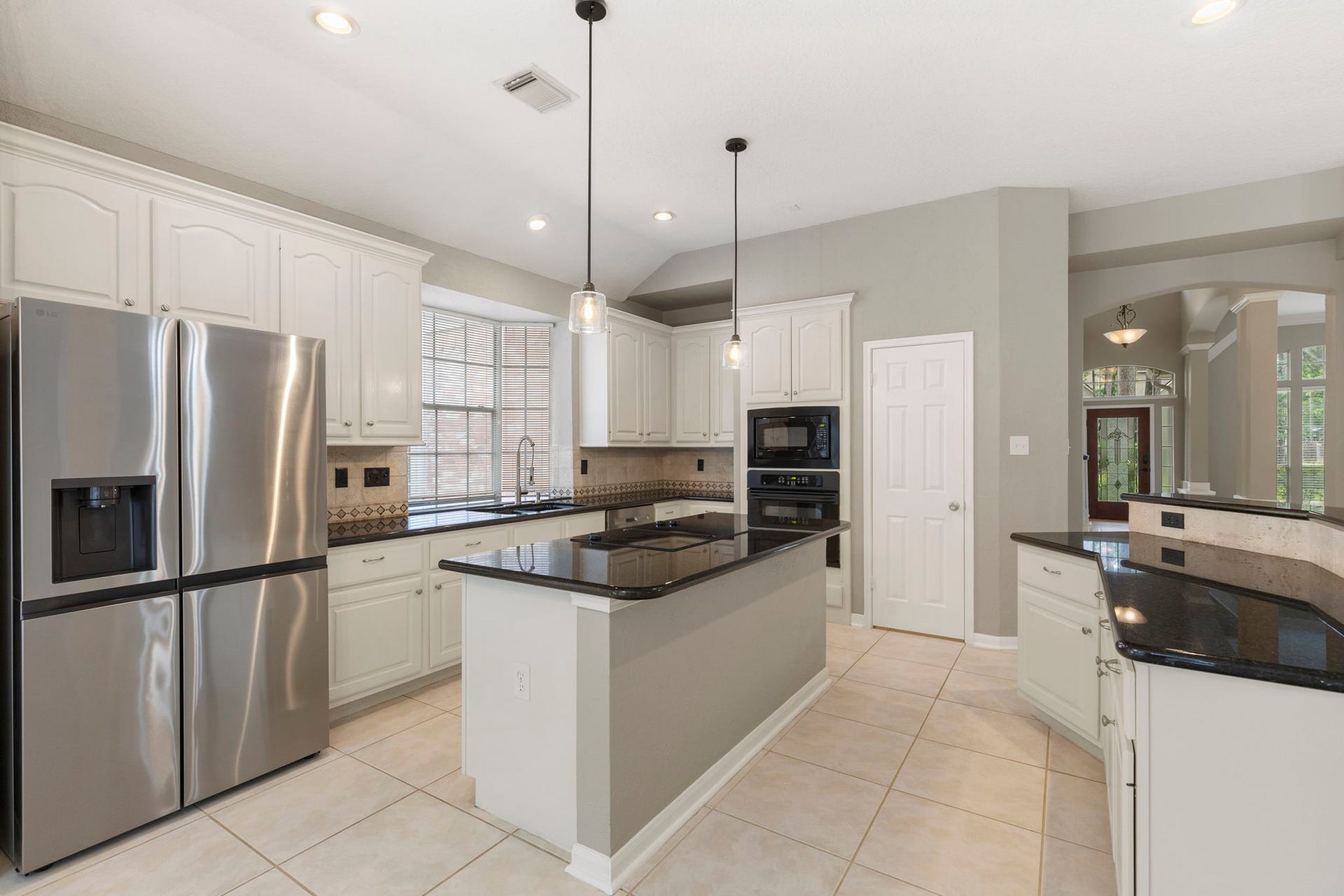 27 Stargazer Place, The Woodlands, TX 77381 27 Stargazer Place, The Woodlands, TX 77381