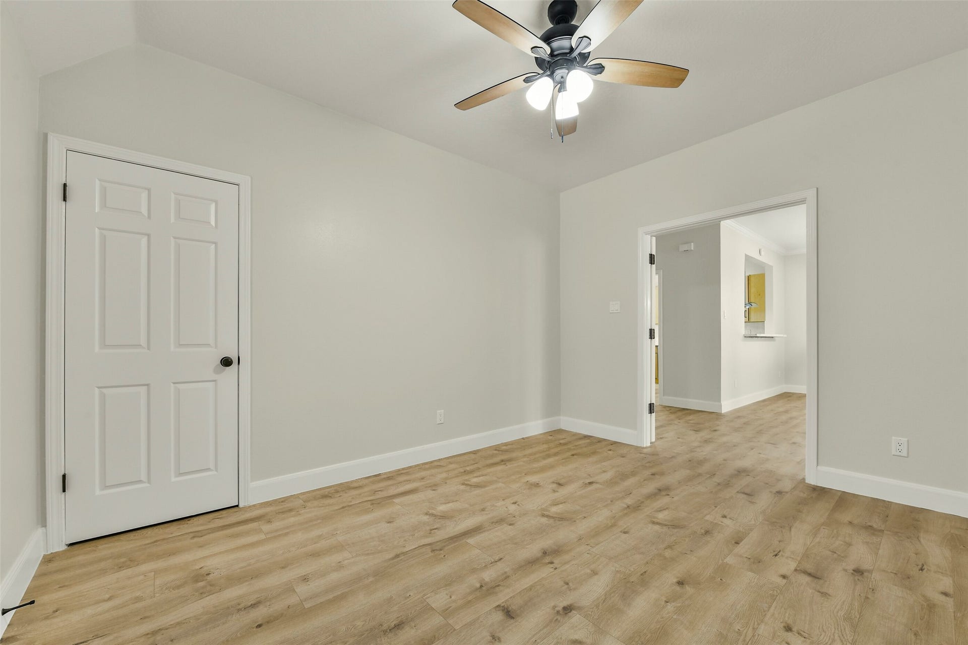 839 Quiet Spring Ln, Houston, TX 77062 Bedroom 4 or office