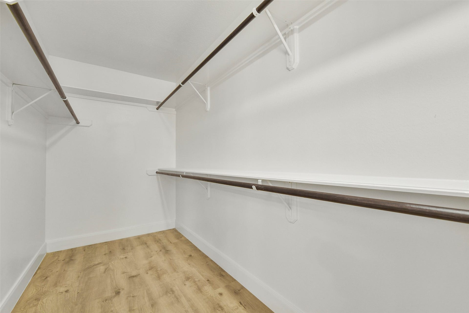 839 Quiet Spring Ln, Houston, TX 77062 One of TWO walk in closets in primary room