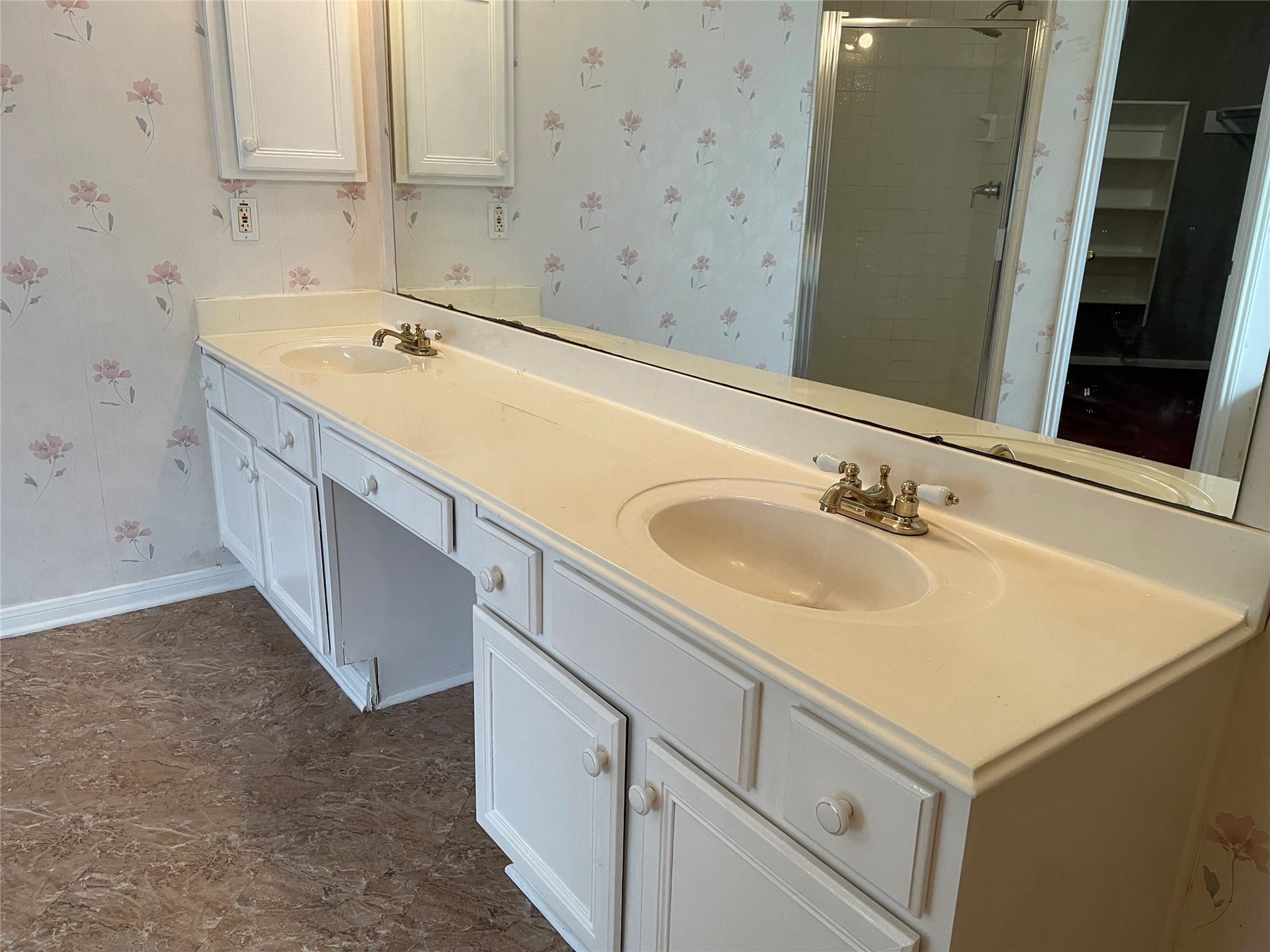 2922 Russett Place W, Pearland, TX 77584 2922 Russett Place W, Pearland, TX 77584