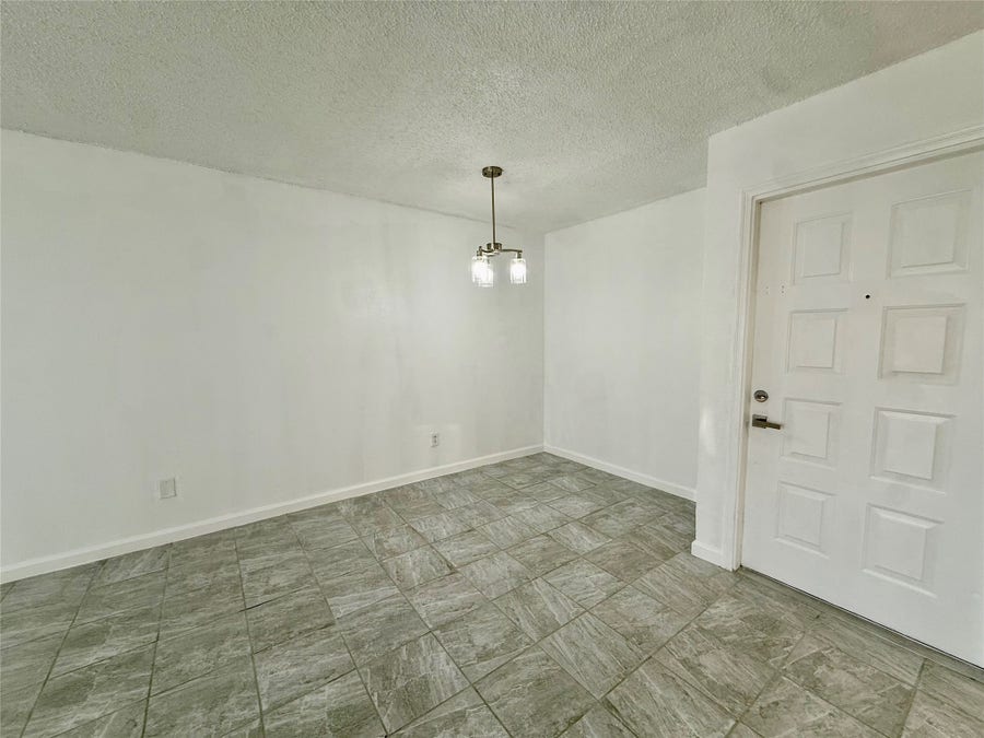Property photo for 2830 S Bartell Drive, #9, Houston, TX