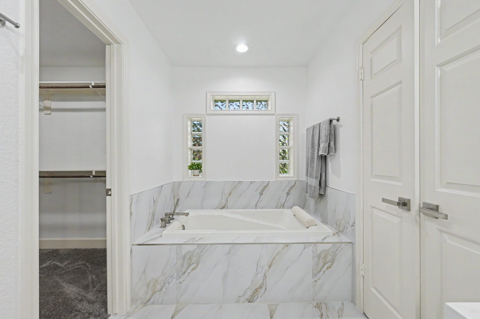 3514 Pebble Beach Boulevard, Montgomery, TX 77356 3514 Pebble Beach Boulevard, Montgomery, TX 77356