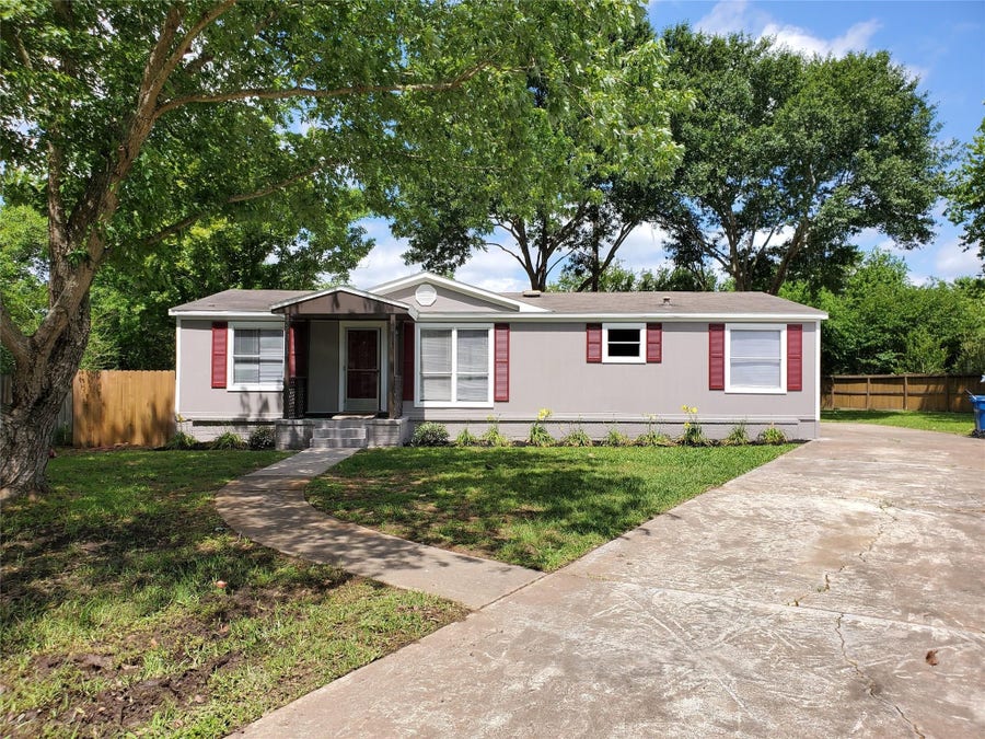 Property photo for 34814 Meadow Lane, Brookshire, TX