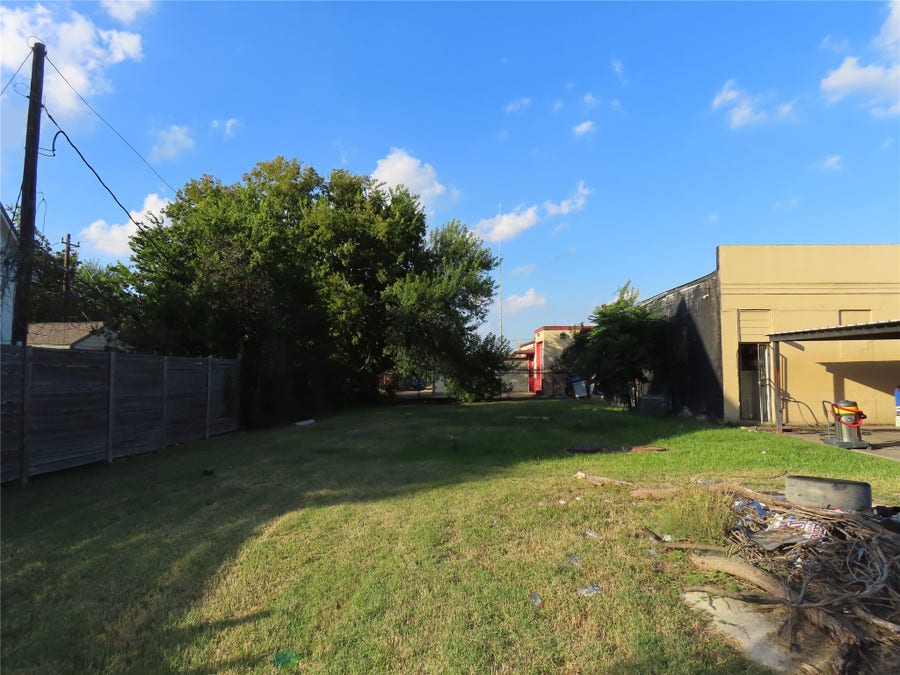 Property photo for 11114 cullen st CULLEN BLVD, Houston, TX