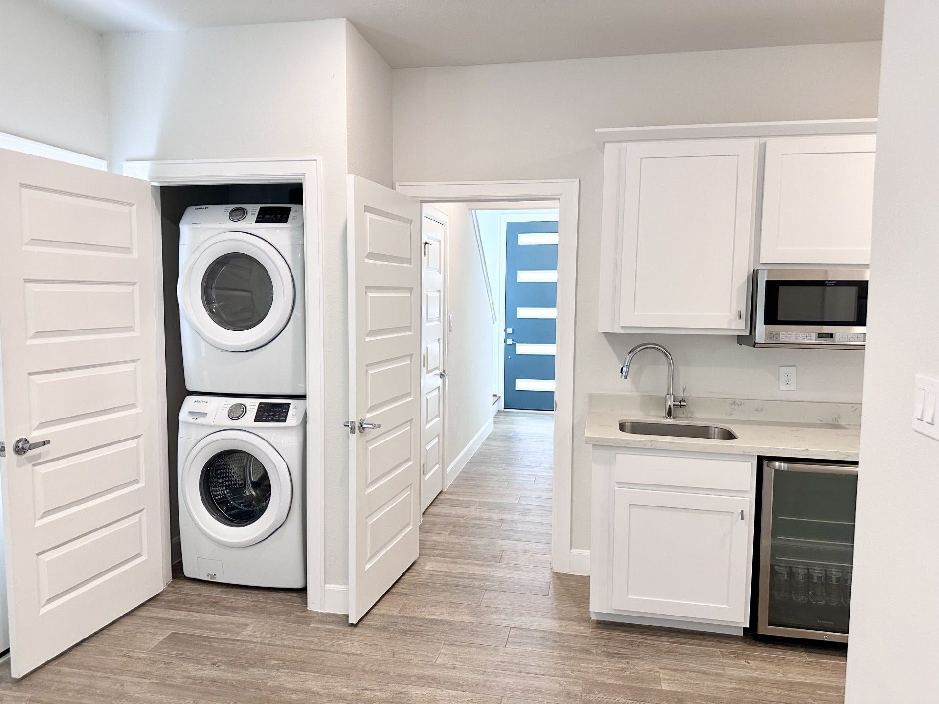 623 Press Street, Houston, TX 77020 First floor with full laundry and kitchenette