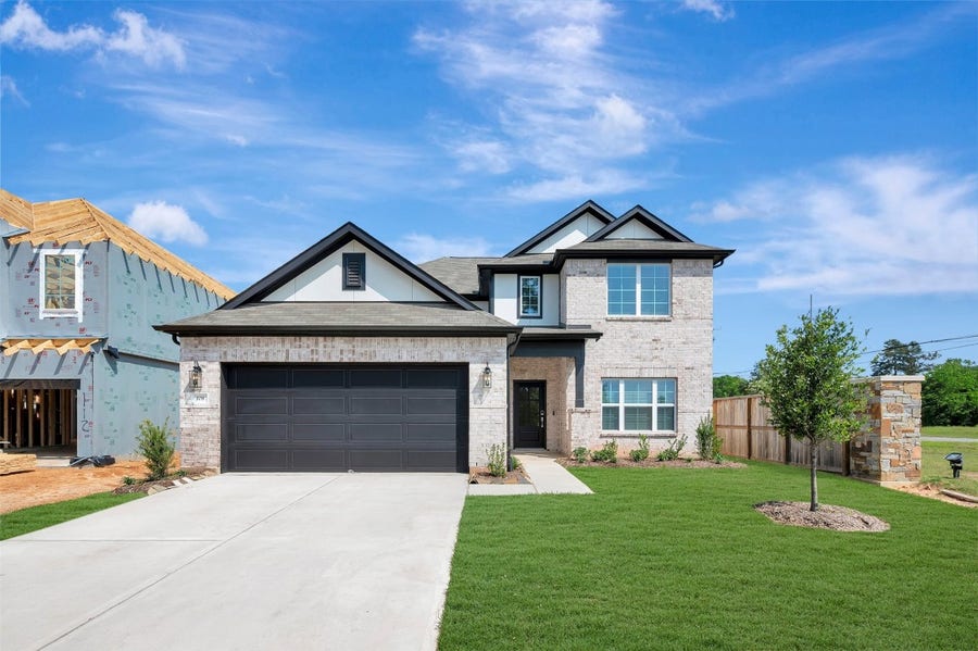Property photo for 108 Wasatch Peaks Way, Willis, TX