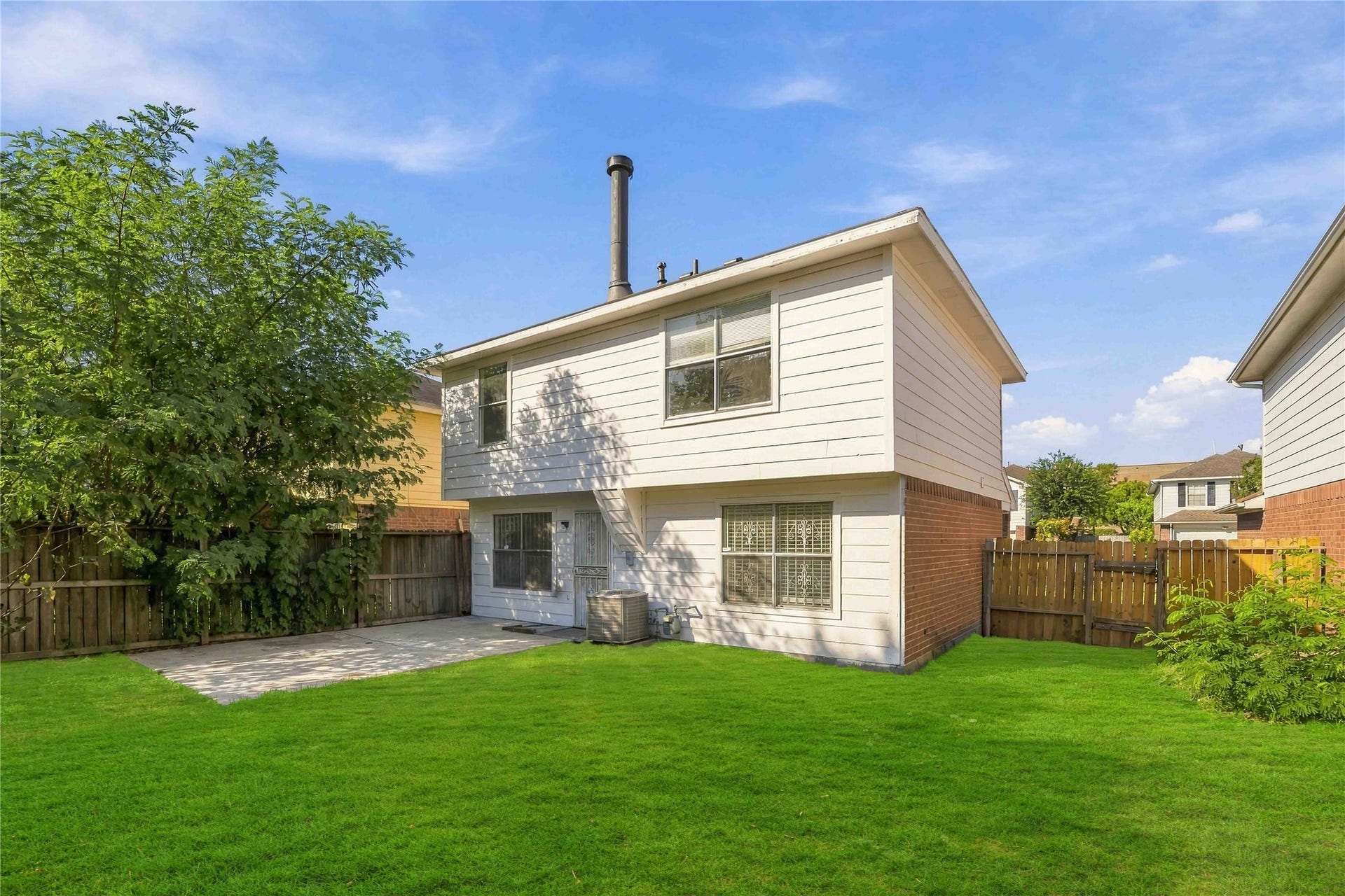 9219 Belle Glen Drive, Houston, TX 77099