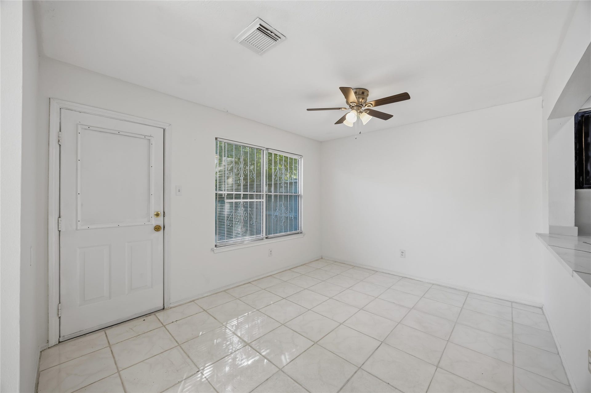 9219 Belle Glen Drive, Houston, TX 77099