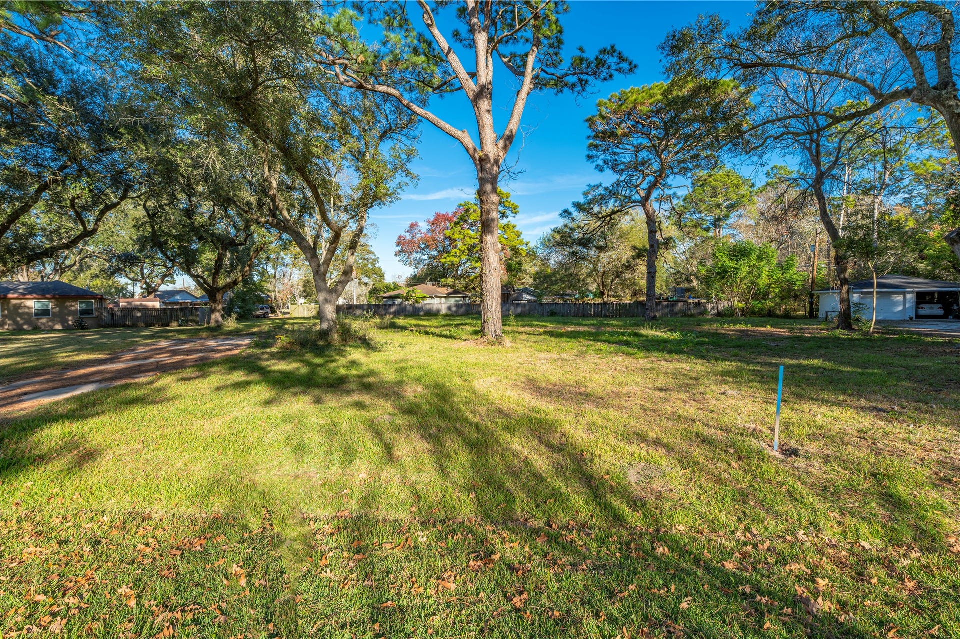 5059 Winding Way, Dickinson, TX 77539 5059 Winding Way, Dickinson, TX 77539