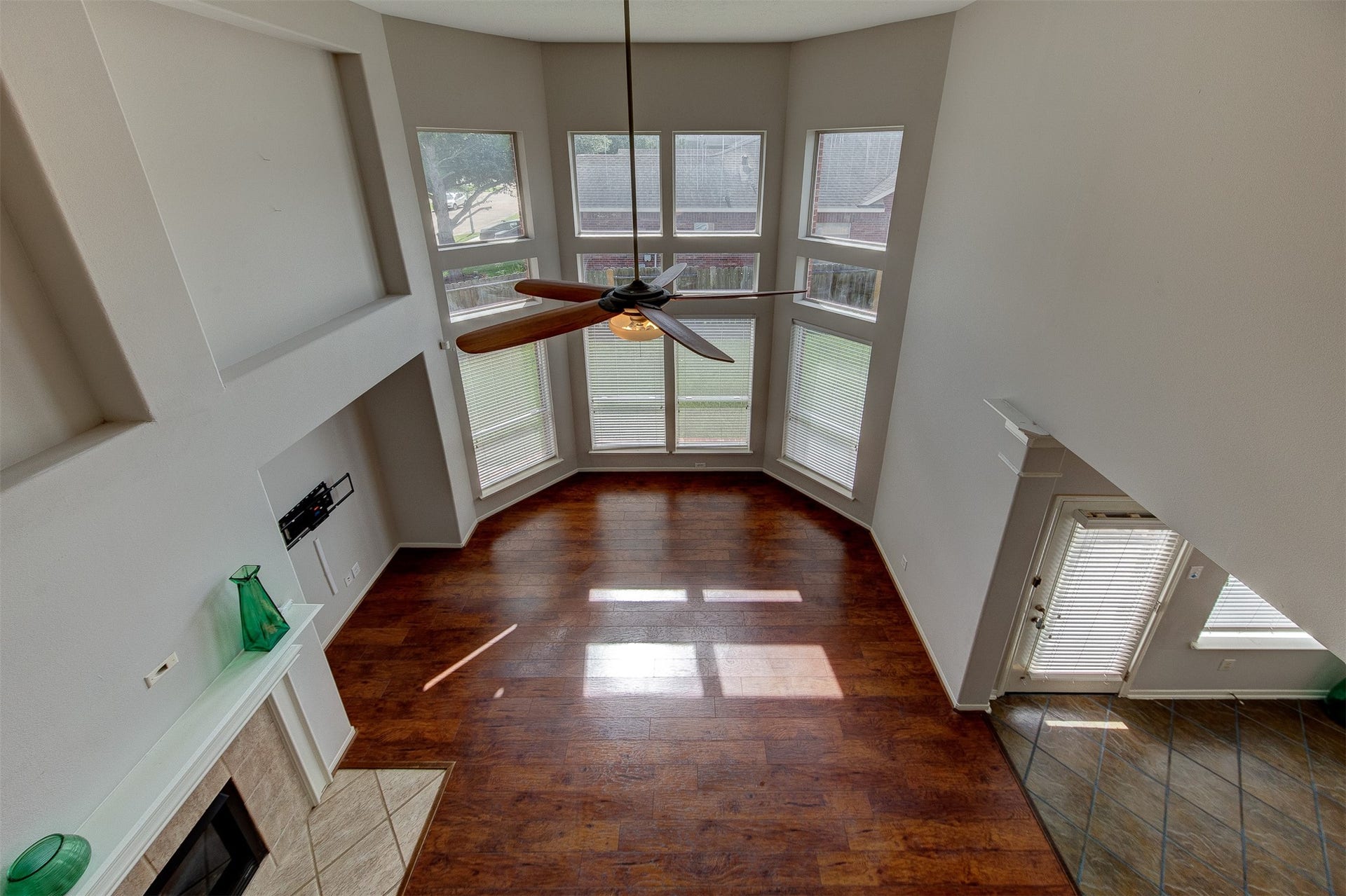 2619 Emerald Springs Court, Pearland, TX 77584 Gorgeous view from balcony