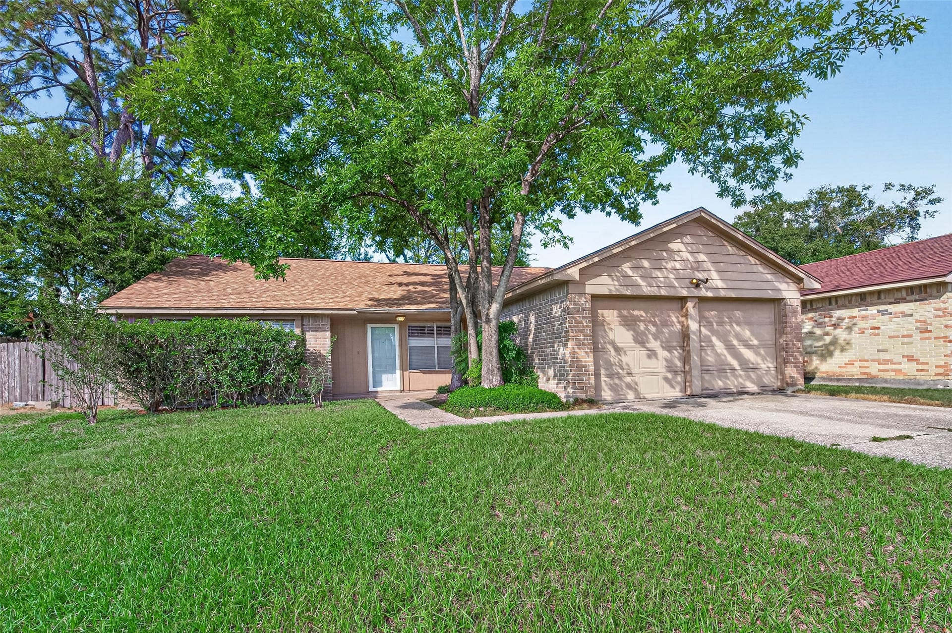 4818 Branchberry Lane, Spring, TX 77388