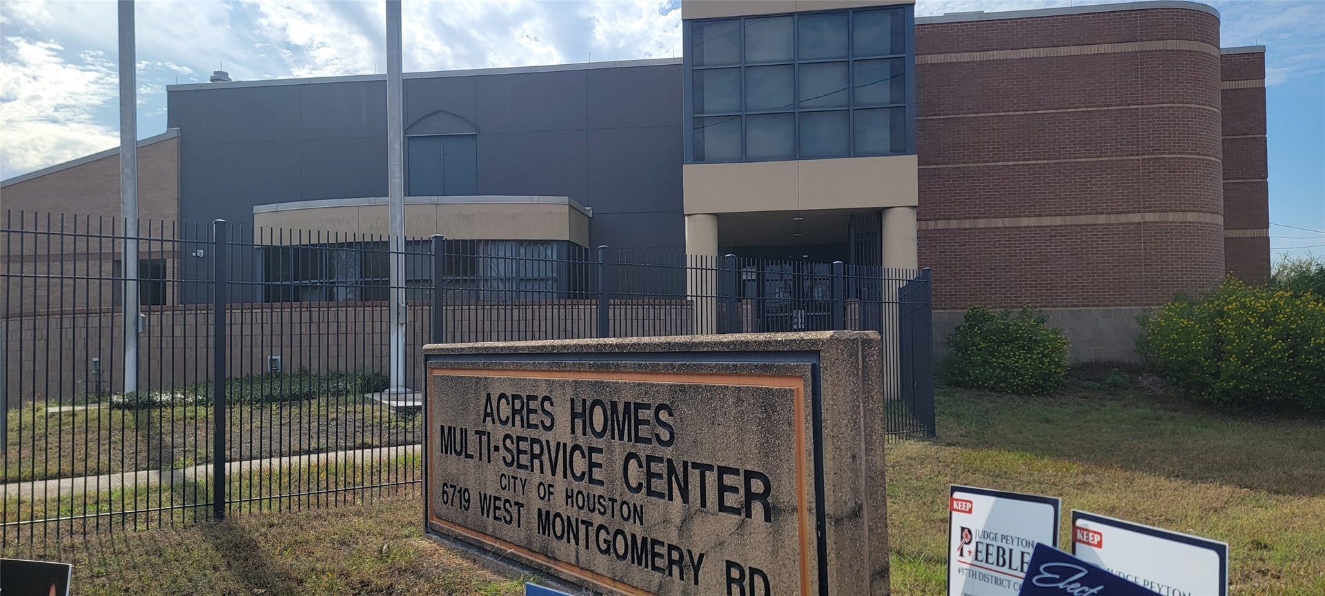 000 Arabella Street, Houston, TX 77091 Multi Service Center