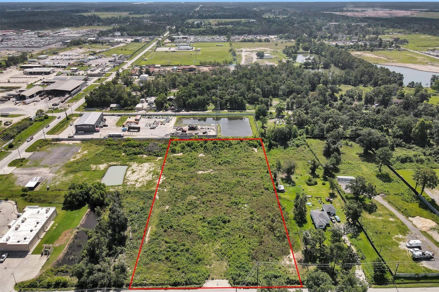 Property photo for 11554 Suburban Dr, Houston, TX