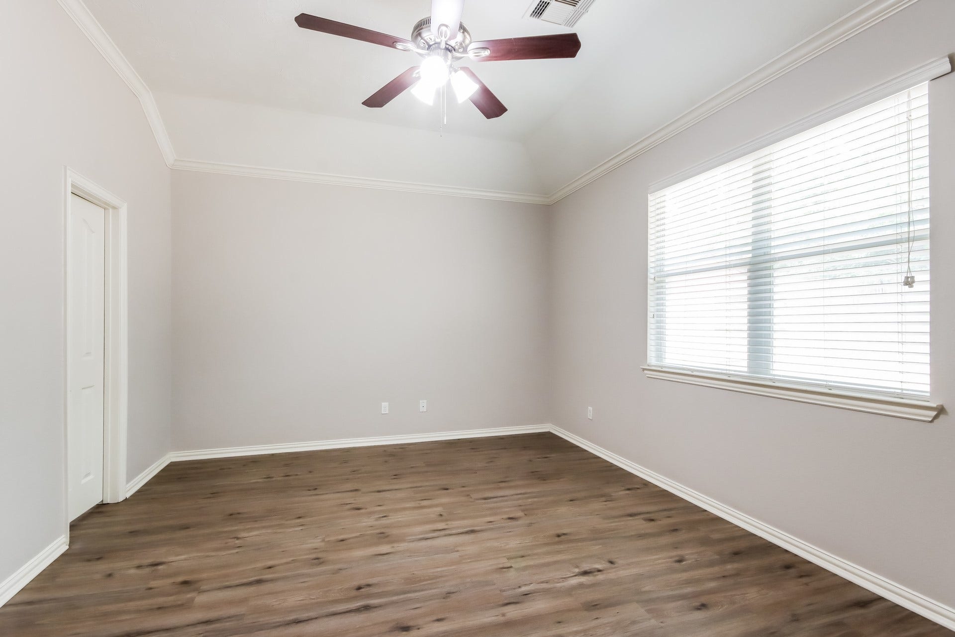 24010 Clipper Hill Lane, Spring, TX 77373 24010 Clipper Hill Lane, Spring, TX 77373