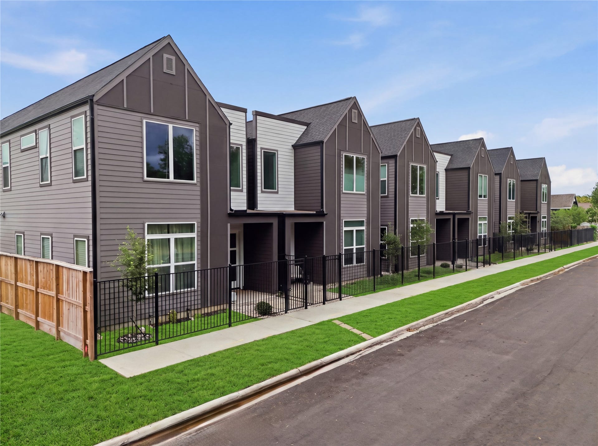 3411 Stonewall Street, Houston, TX 77020