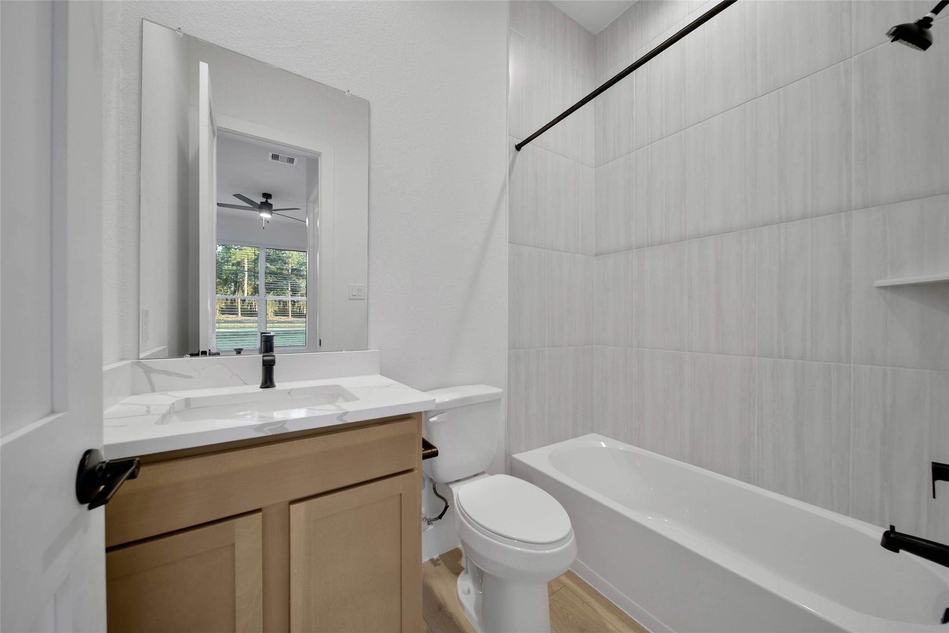 351 Louvenia Court, Pinehurst, TX 77362 351 Louvenia Court, Pinehurst, TX 77362