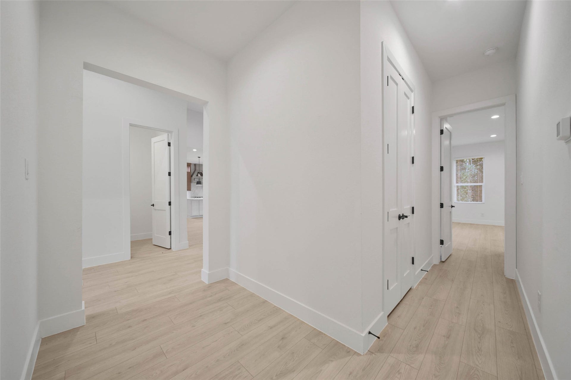 351 Louvenia Court, Pinehurst, TX 77362 351 Louvenia Court, Pinehurst, TX 77362