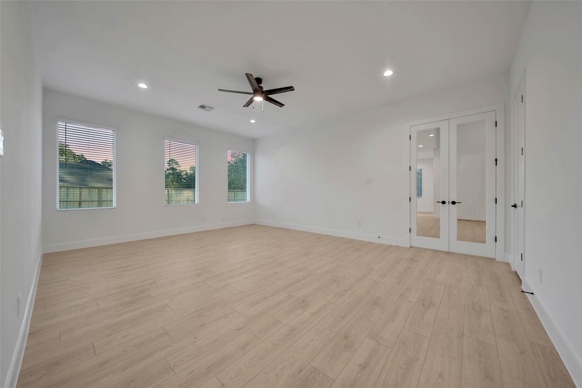 351 Louvenia Court, Pinehurst, TX 77362 351 Louvenia Court, Pinehurst, TX 77362