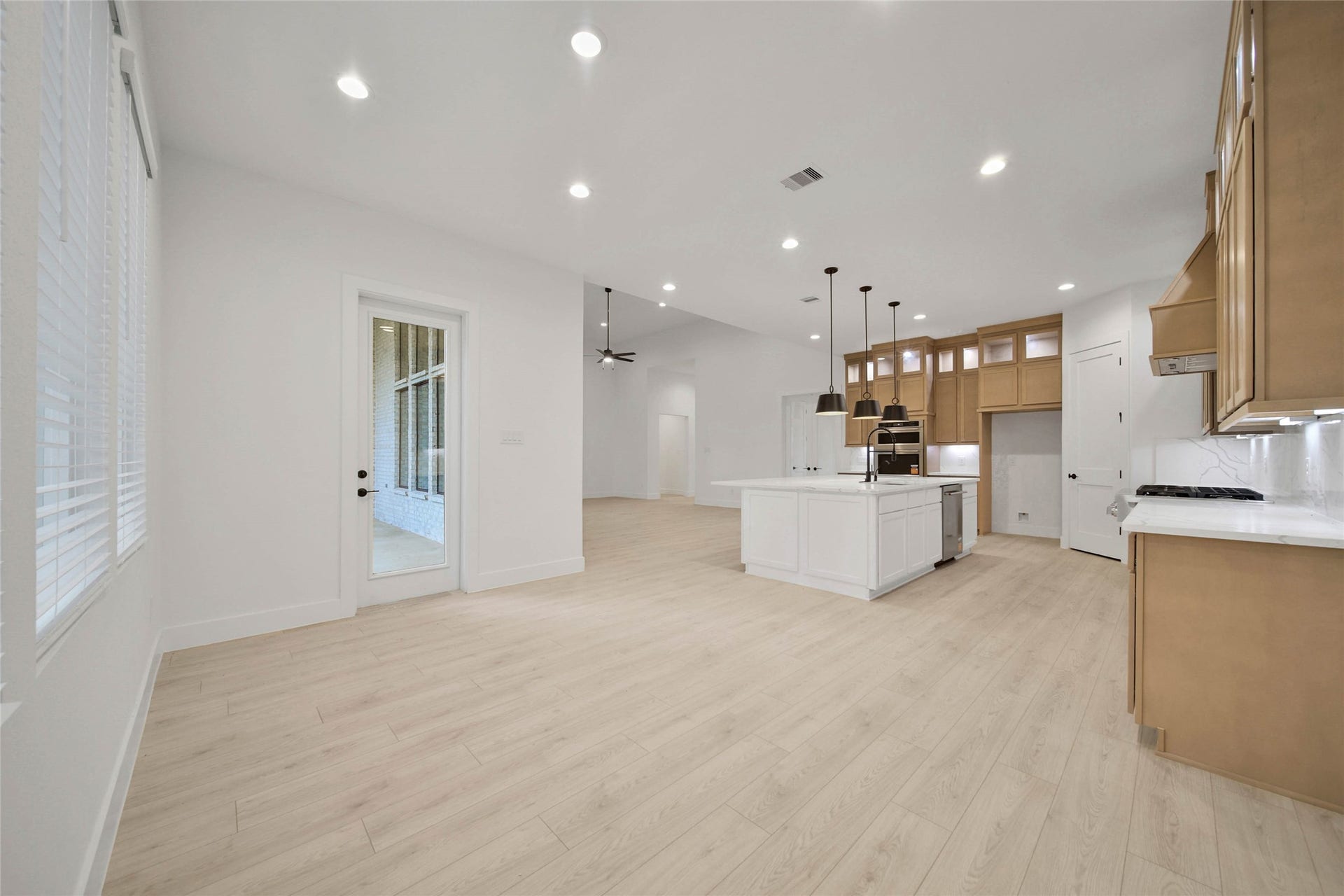 351 Louvenia Court, Pinehurst, TX 77362 351 Louvenia Court, Pinehurst, TX 77362