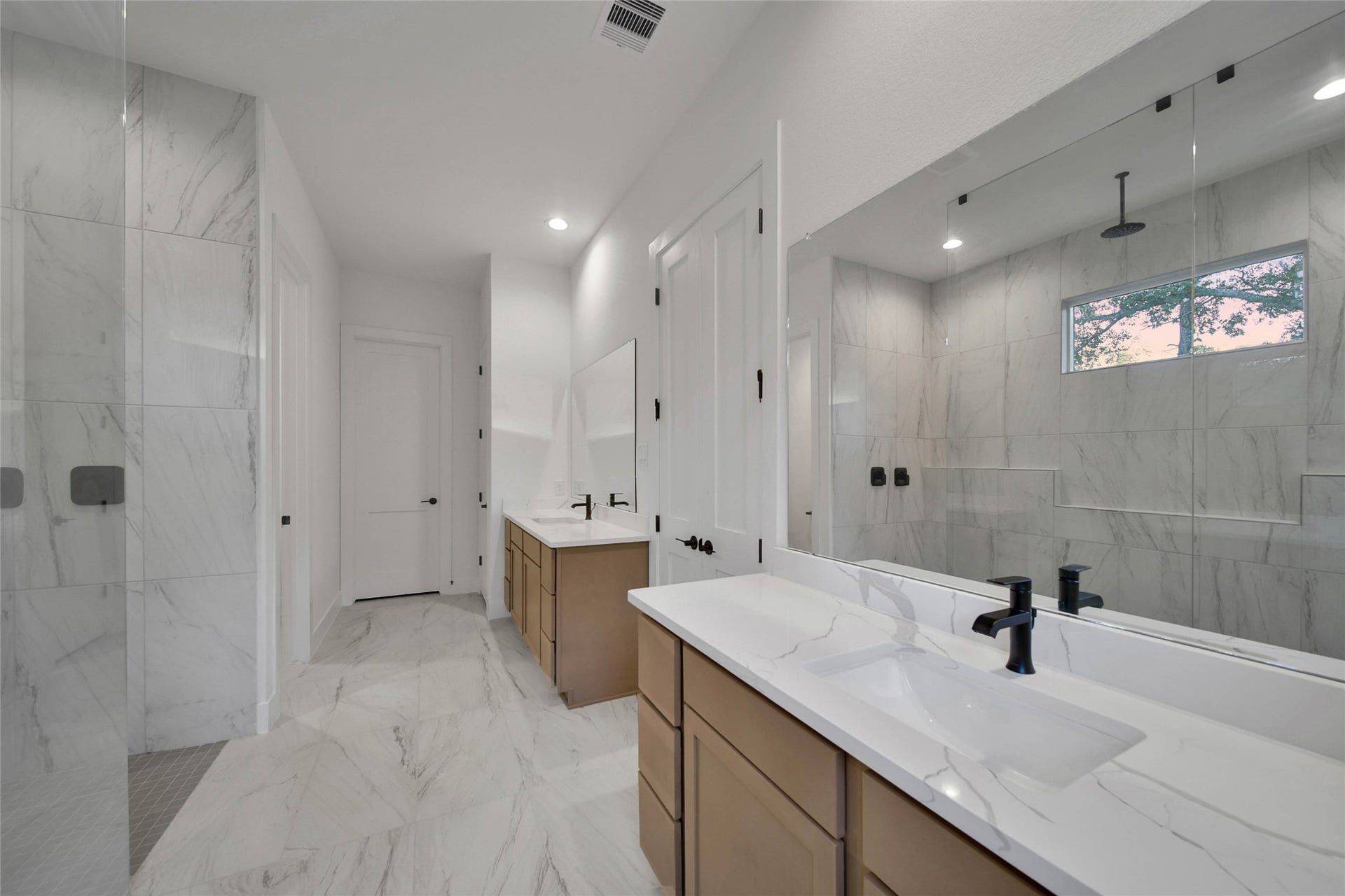 351 Louvenia Court, Pinehurst, TX 77362 351 Louvenia Court, Pinehurst, TX 77362