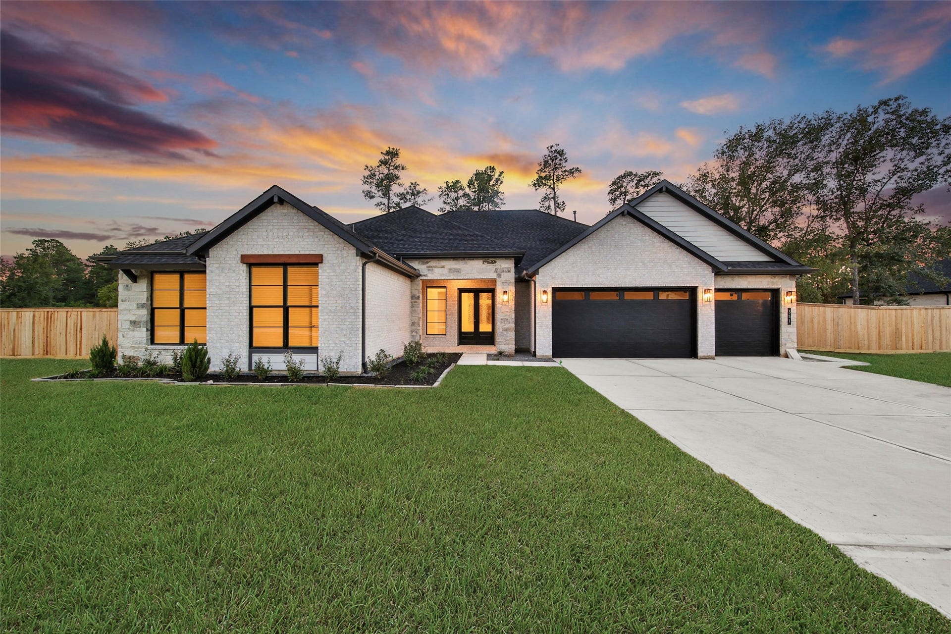 351 Louvenia Court, Pinehurst, TX 77362 351 Louvenia Court, Pinehurst, TX 77362