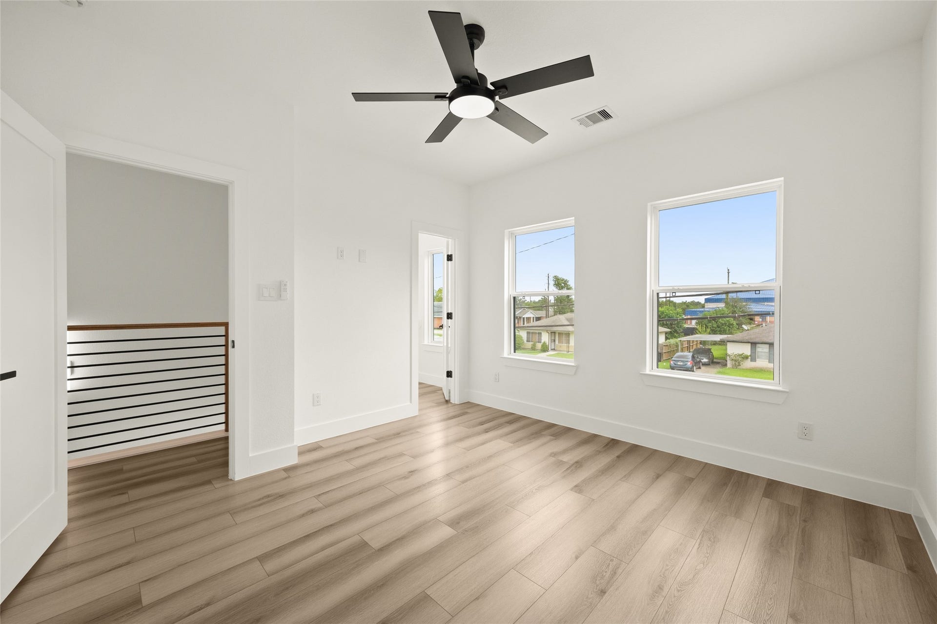9011 Surry Street, Houston, TX 77028 9011 Surry Street, Houston, TX 77028