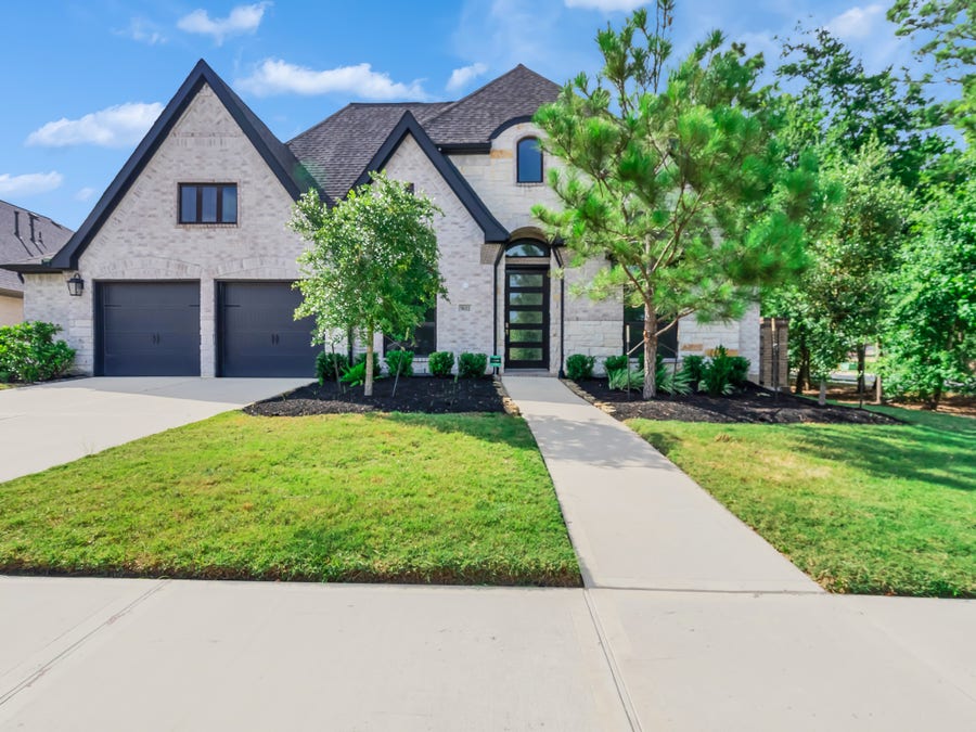 Property photo for 9011 Charmwood Lane, Magnolia, TX