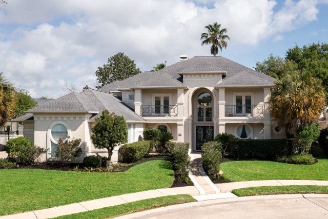 Property photo for 65 Schubach Drive, Sugar Land, TX
