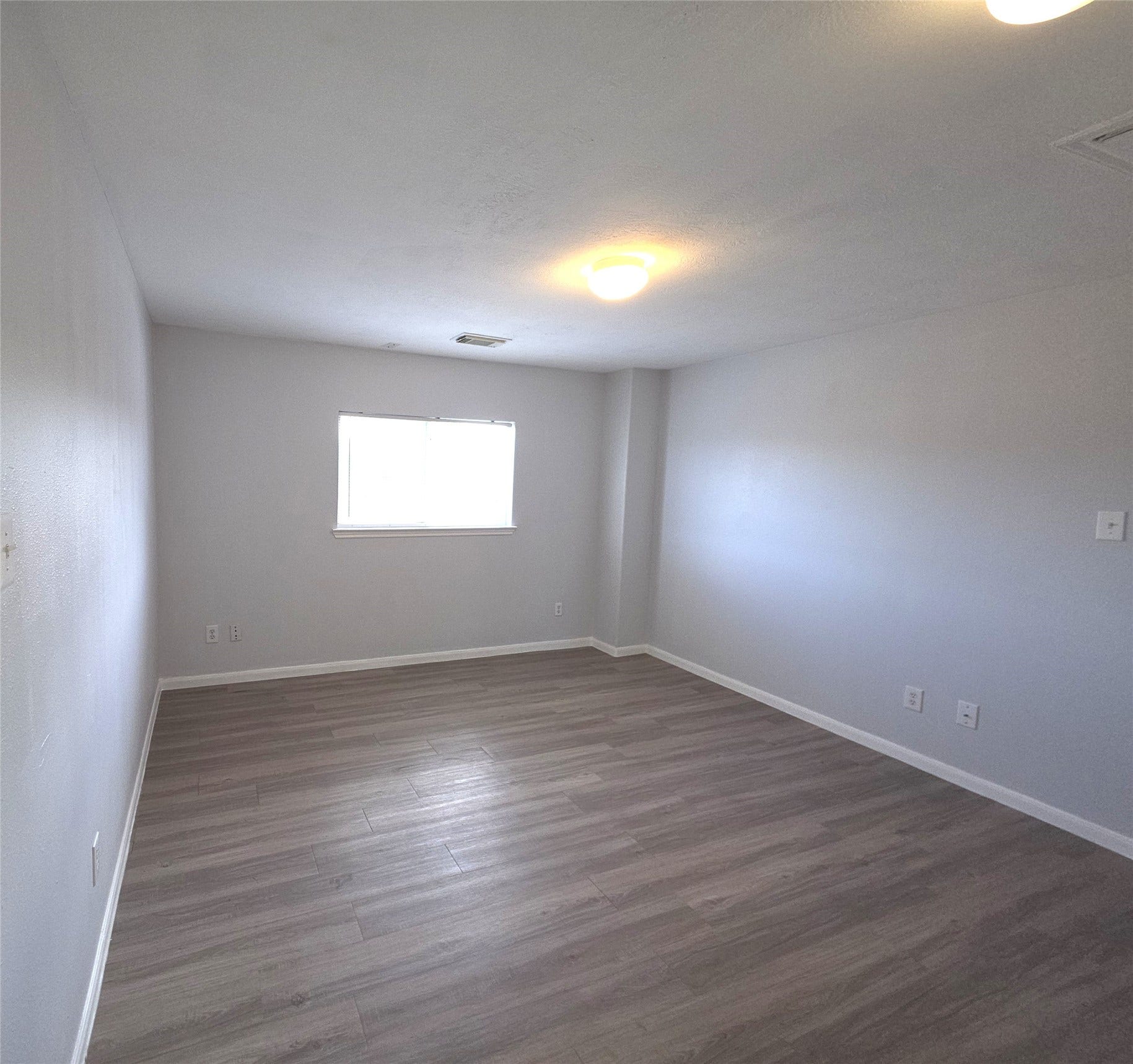 3110 Silverstag Trail Lane, Houston, TX 77073 Game Room