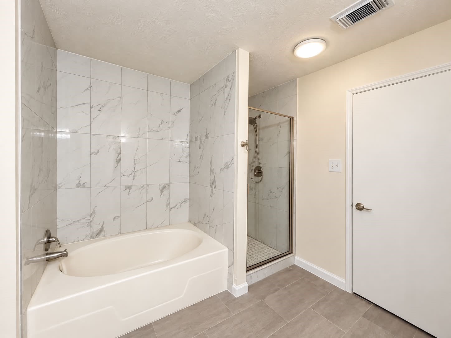 18131 Eganville Circle, Tomball, TX 77377 18131 Eganville Circle, Tomball, TX 77377