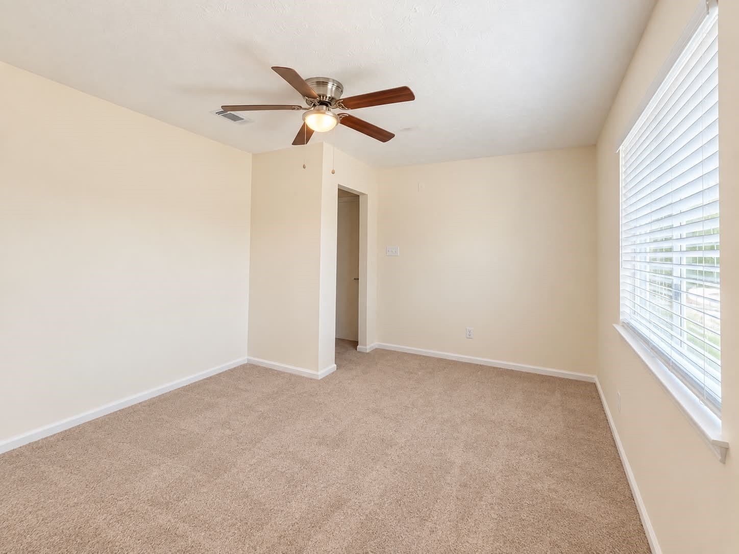 18131 Eganville Circle, Tomball, TX 77377 18131 Eganville Circle, Tomball, TX 77377