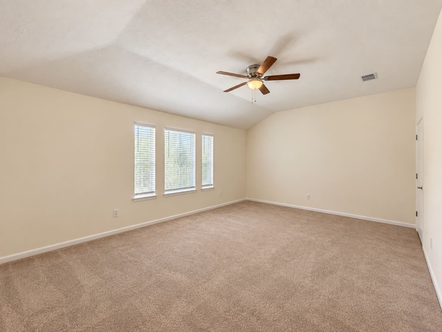 18131 Eganville Circle, Tomball, TX 77377 18131 Eganville Circle, Tomball, TX 77377