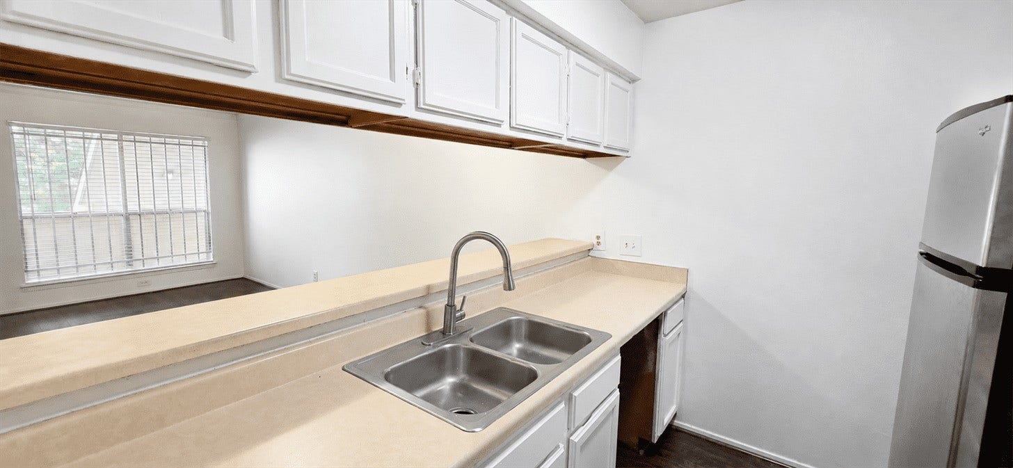7313 Gulf Fwy APT, #907, Houston, TX 77017 7313 Gulf Fwy APT, #907, Houston, TX 77017