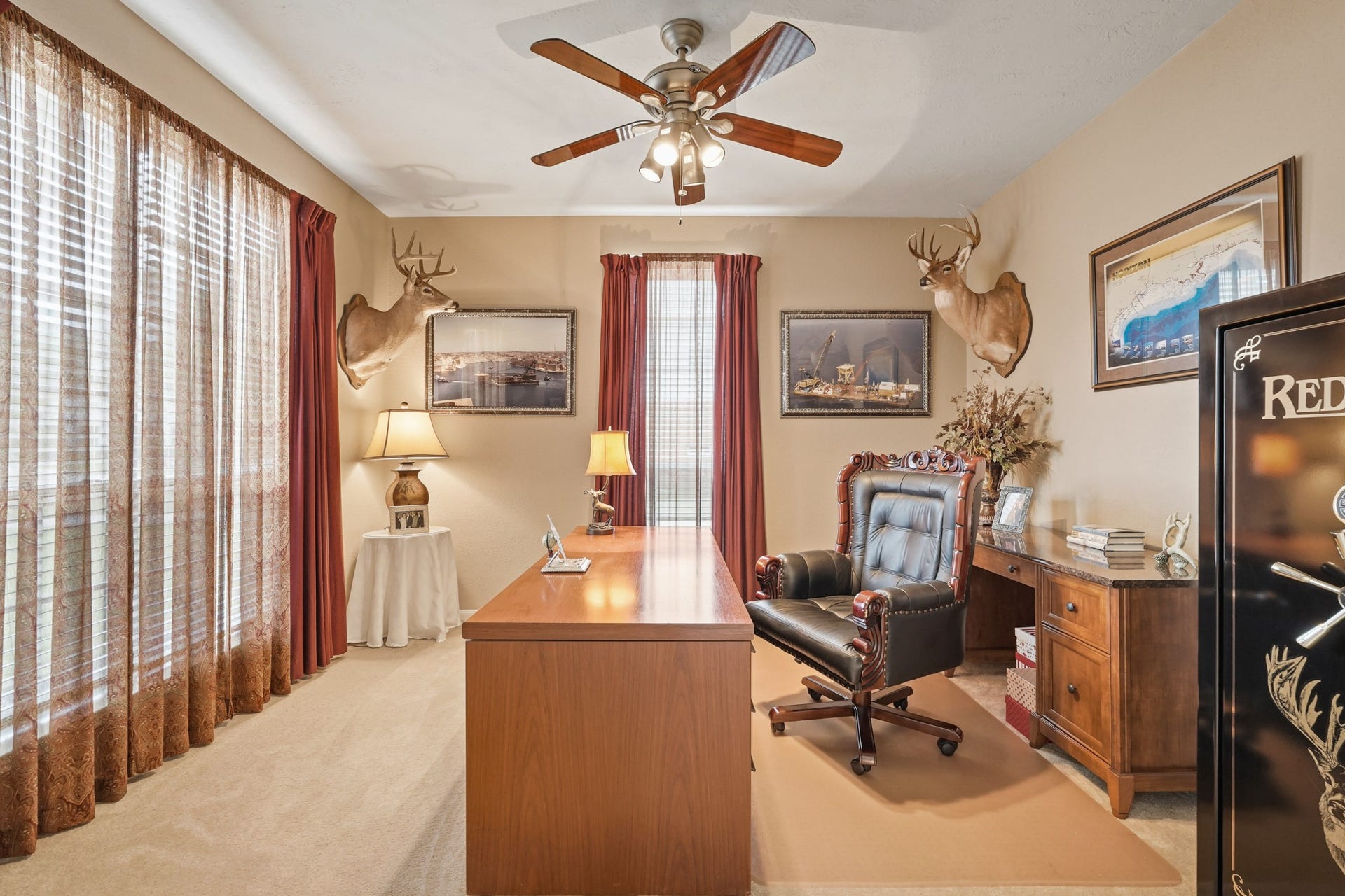 Office/Study.